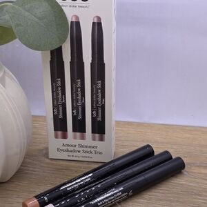bdb Billion Dollar Beauty Amour Shimmer Eyeshadow Stick Trio — Soft Colors NEW!
